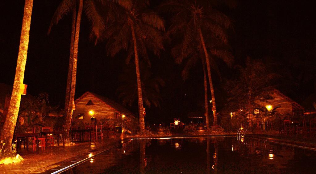 Diamond Hotel Ngapali Ngoại thất bức ảnh