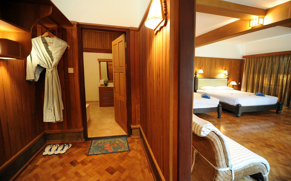 Diamond Hotel Ngapali Ngoại thất bức ảnh